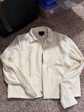 TRUTH Women's Cream Zip-Front Jacket